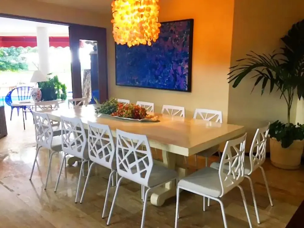 Unlimited Luxury Laureanne's Villa