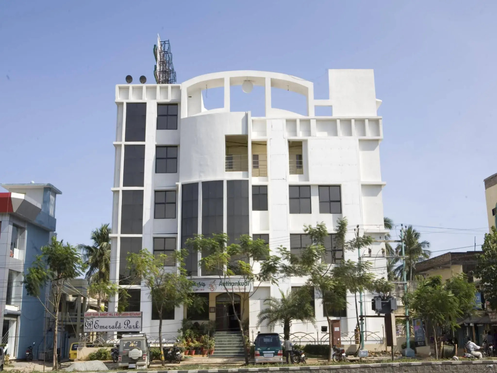 Hotel Emerald Park