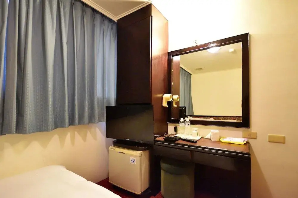Yuan Shin Hotel