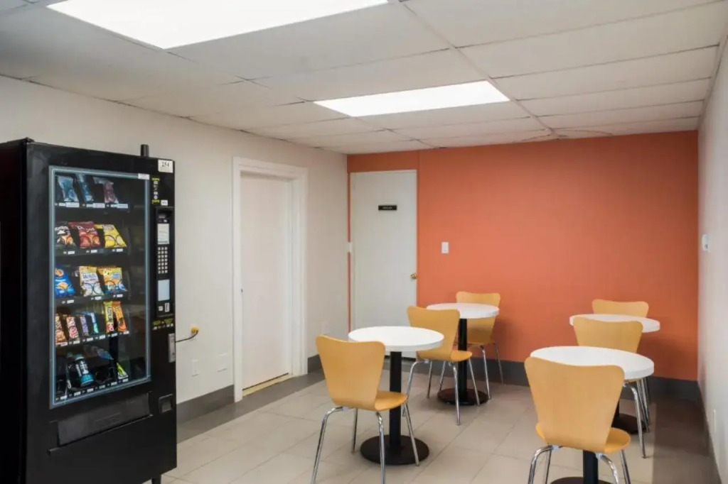 Motel 6-Fort St. John, BC