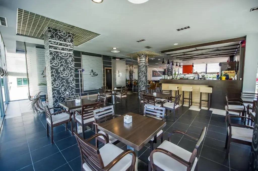 Luani A Hotel