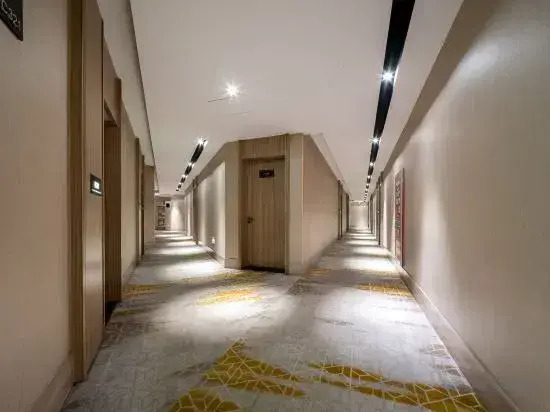 Rest Comfort Hotel (Wenzhou Oubei Shuangta Road)