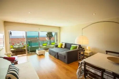 LovelyStay - Ericeira Beach Apartment with Sea View