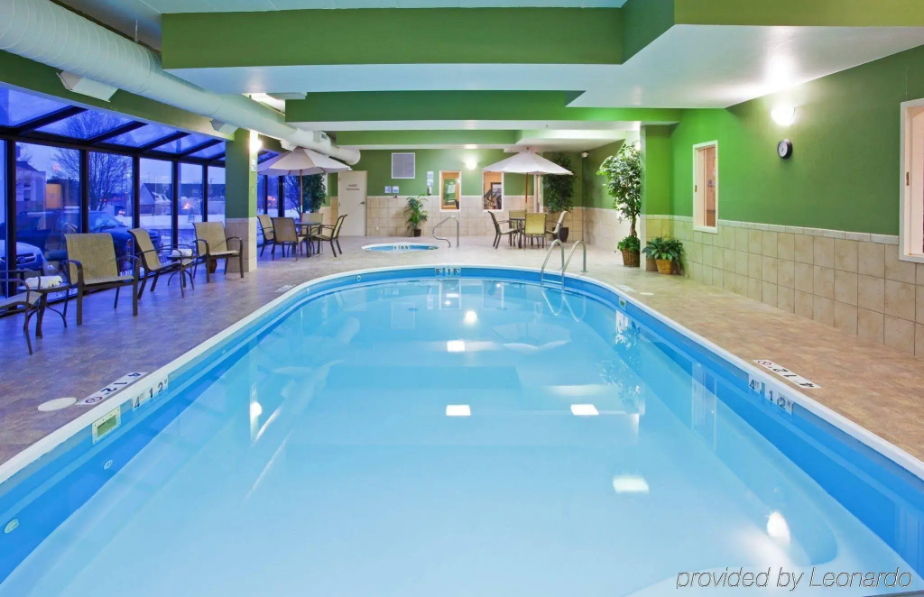 Holiday Inn Express & Suites Troy by IHG