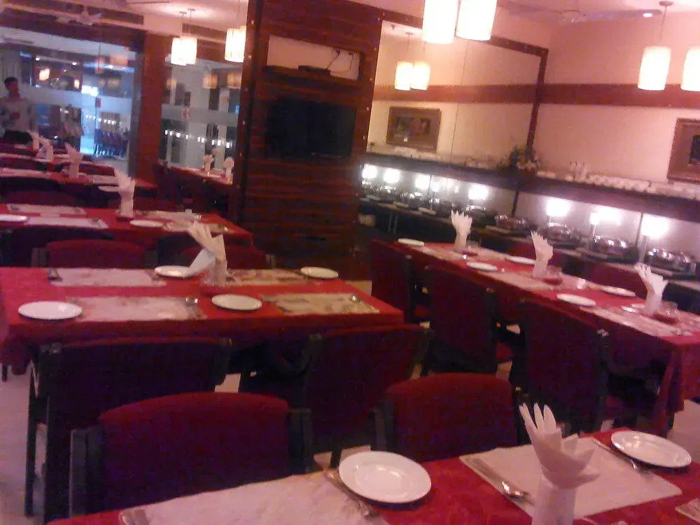 OYO Premium Cyber City