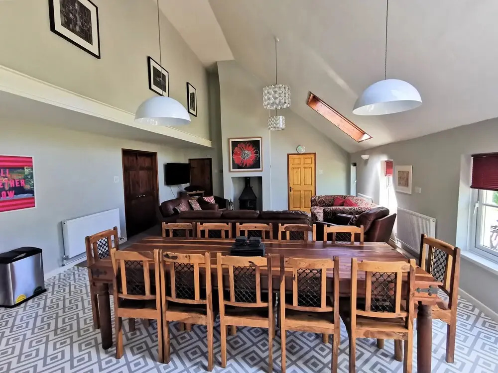 Coach House - 5 Bedroom - Llanfyrnach