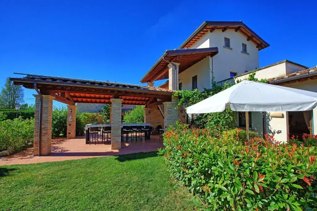 Casale Tiziano by PosarelliVillas