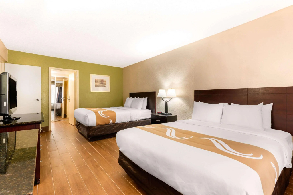 Quality Inn & Suites Orlando Airport