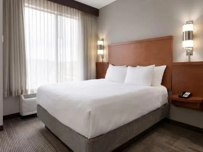 BNA Suites by IHG