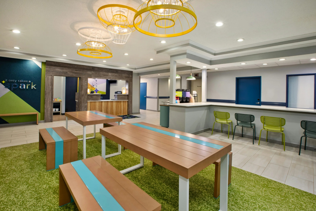 Spark by Hilton Walker Grand Rapids North