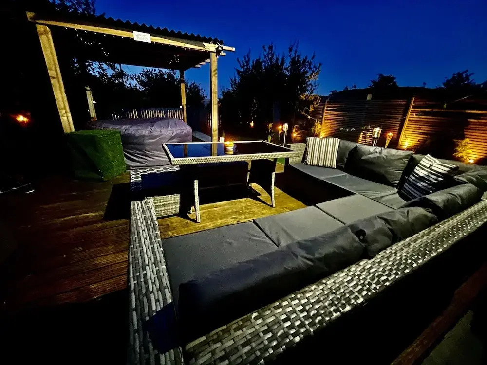 Sleeps 8 Snowdonia North Wales Nr Zip World