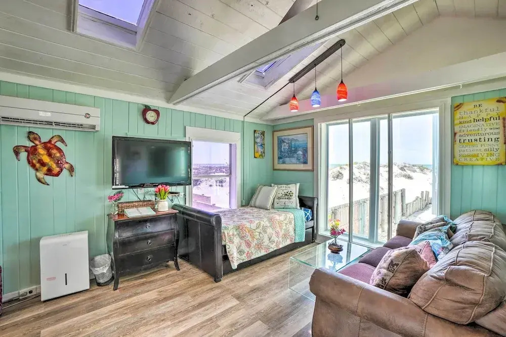 'sea Turtle Suite' Condo w/ Clearwater Beach Views