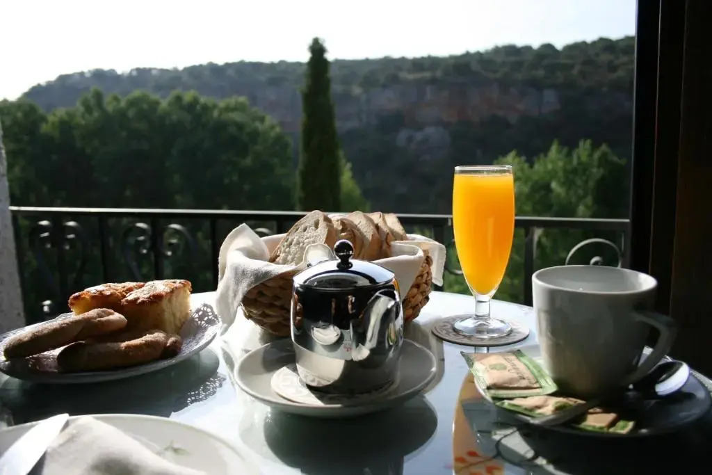 Hotel Rural Albamanjon