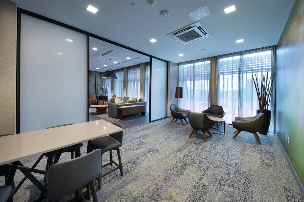 Courtyard by Marriott Russellville