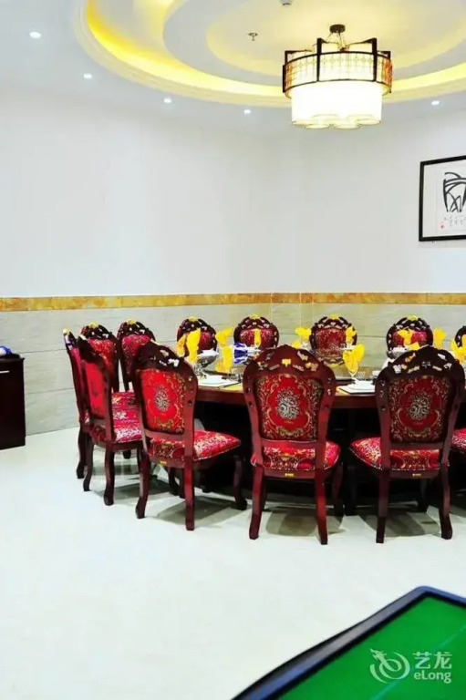 Guoshun Holiday Hostel