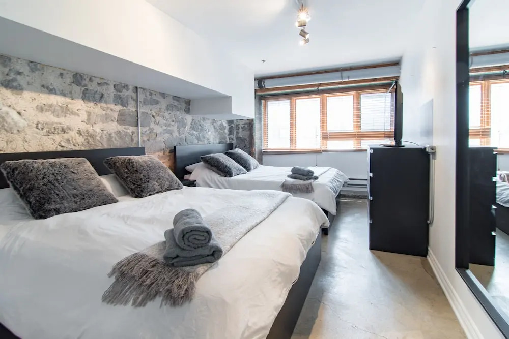 1821 Industrial Loft in Old Port by Nuage