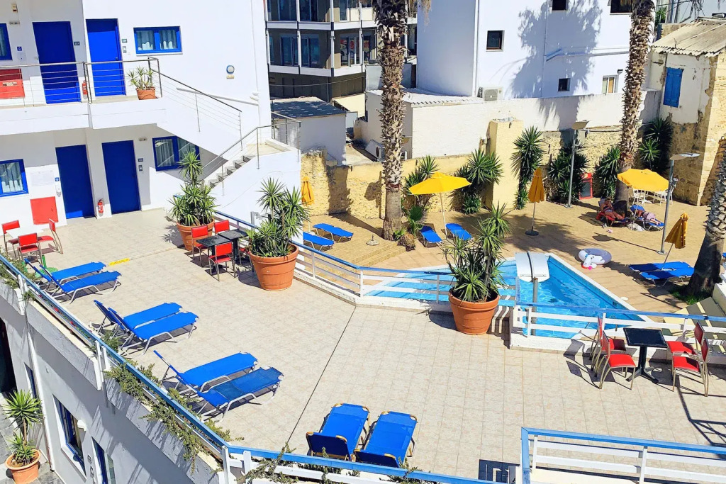 Kassavetis Apartments