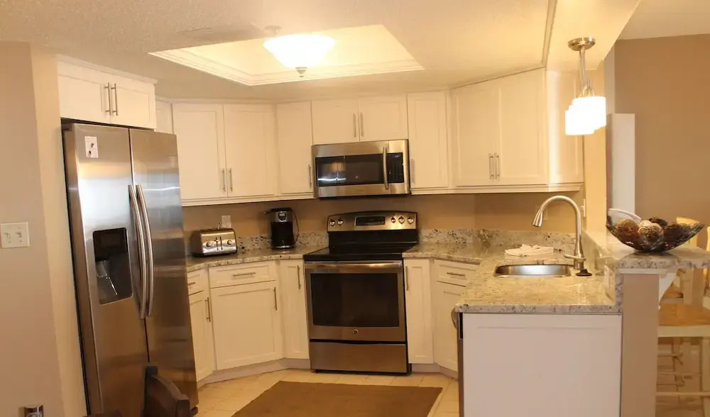 Beach Palms 404