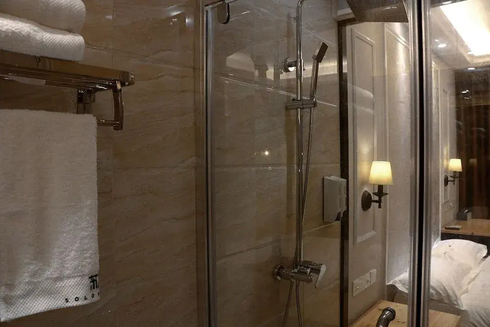 Solo Hotel Shuanglong Store