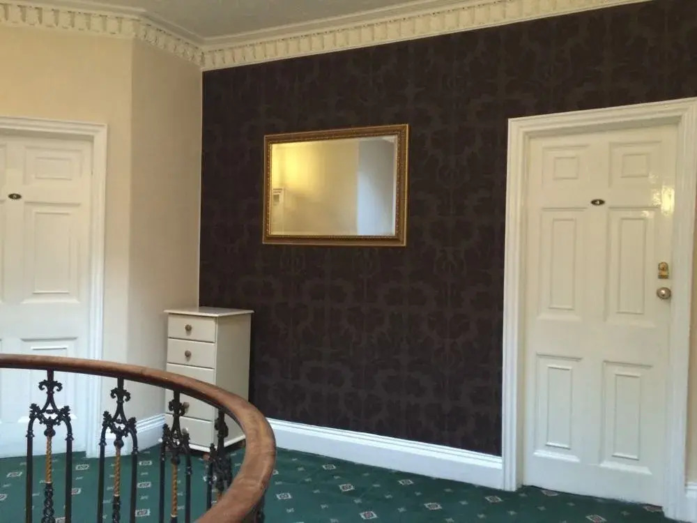 Hilbury Court Hotel