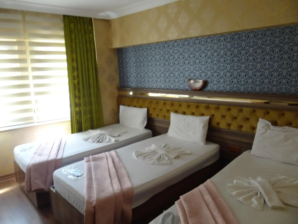 Meta Hotel