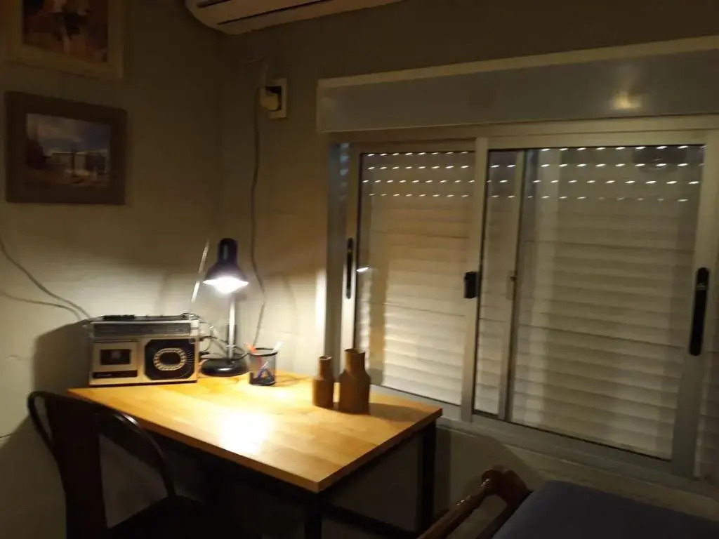 Apartamento con estacionamiento y excelente ubicación