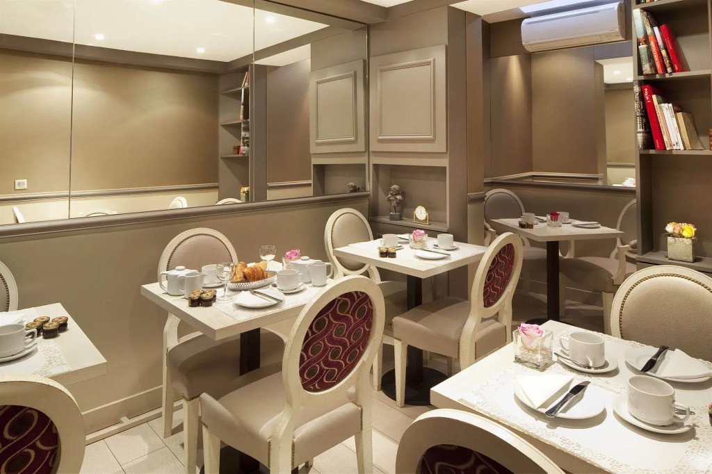 Hotel Riviera Elysees