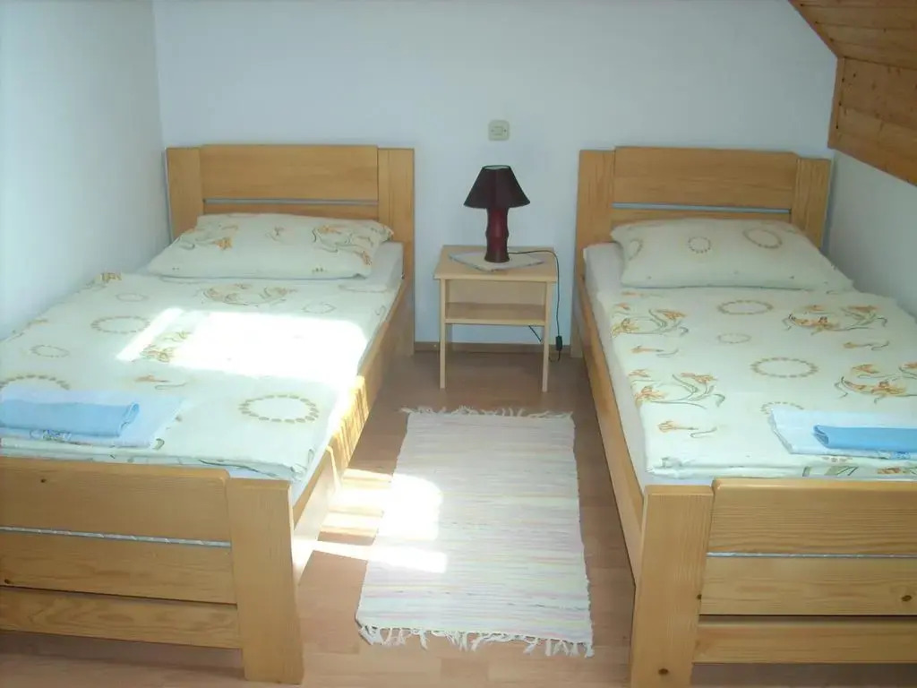 House Nada