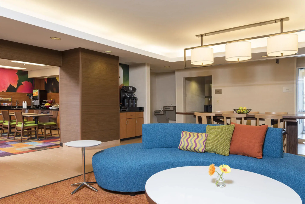 Fairfield Inn & Suites by Marriott Bloomington