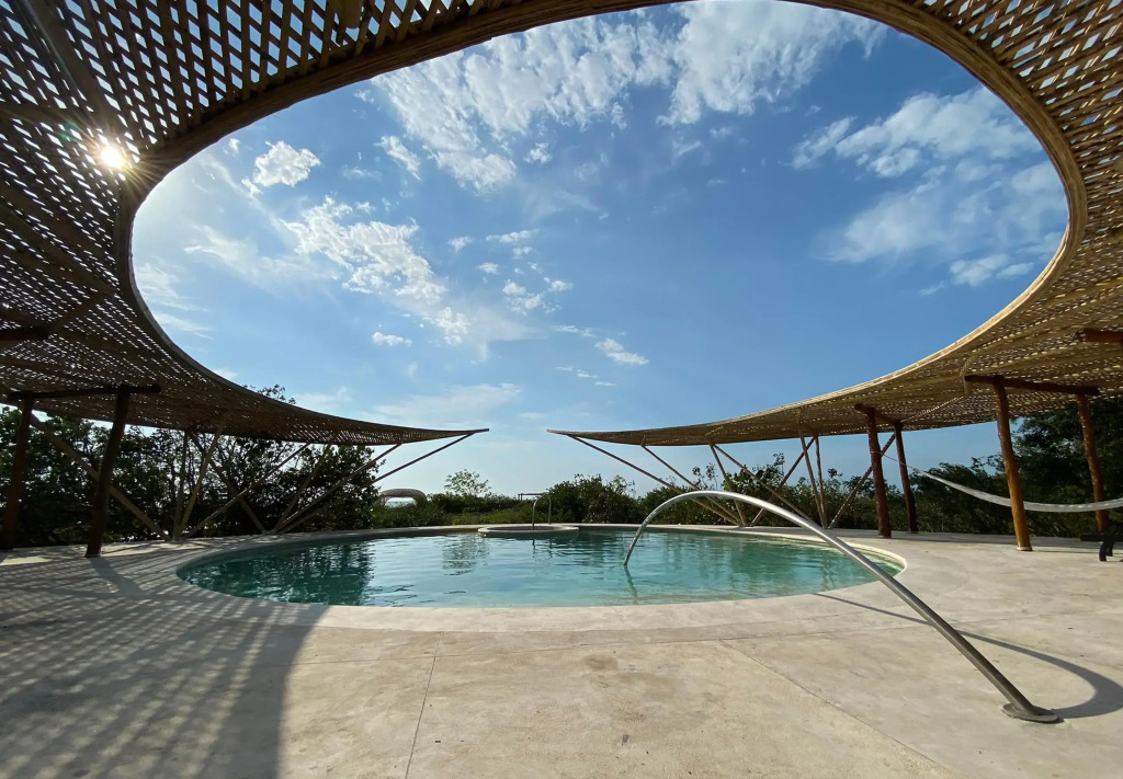 Xixim Unique Mayan Hotel
