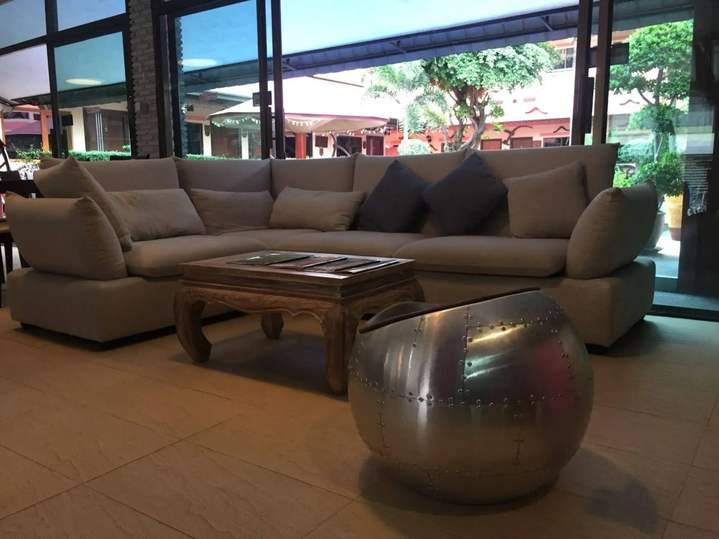 Ma Maison Hotel & Restaurant Pattaya