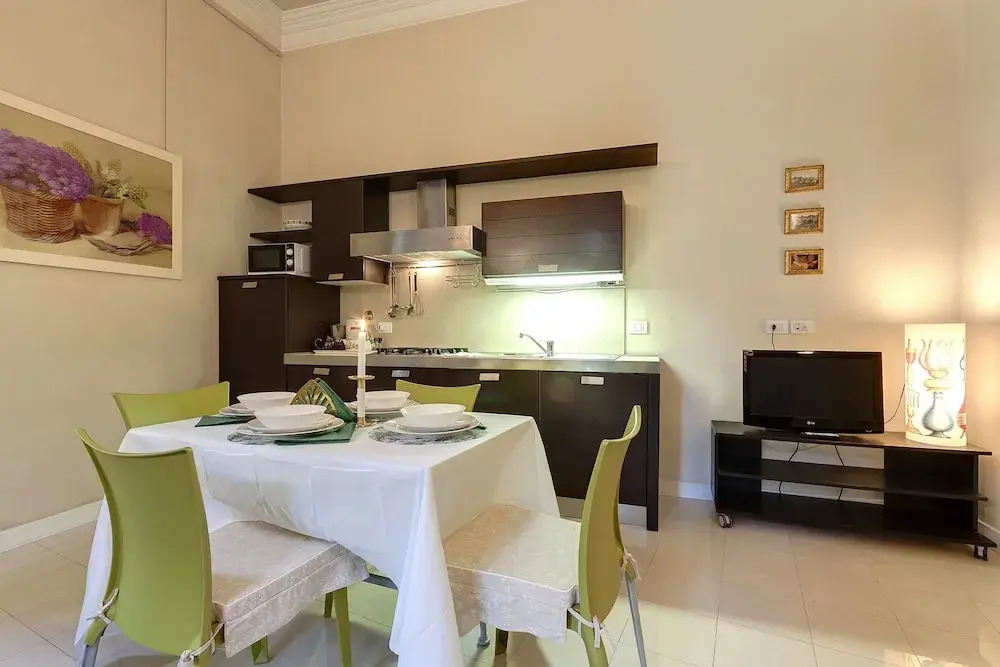 Accademia Suite in Prime Location