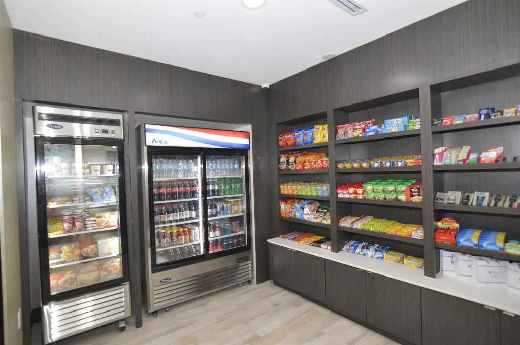 Holiday Inn Express And Suites Pasadena Houston Southeast by IHG