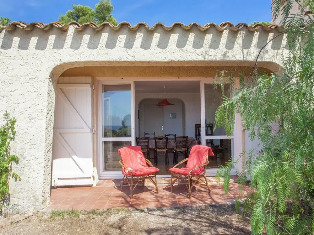 Cosy Holiday Home in Cargèse Corse-du-Sud near Sea