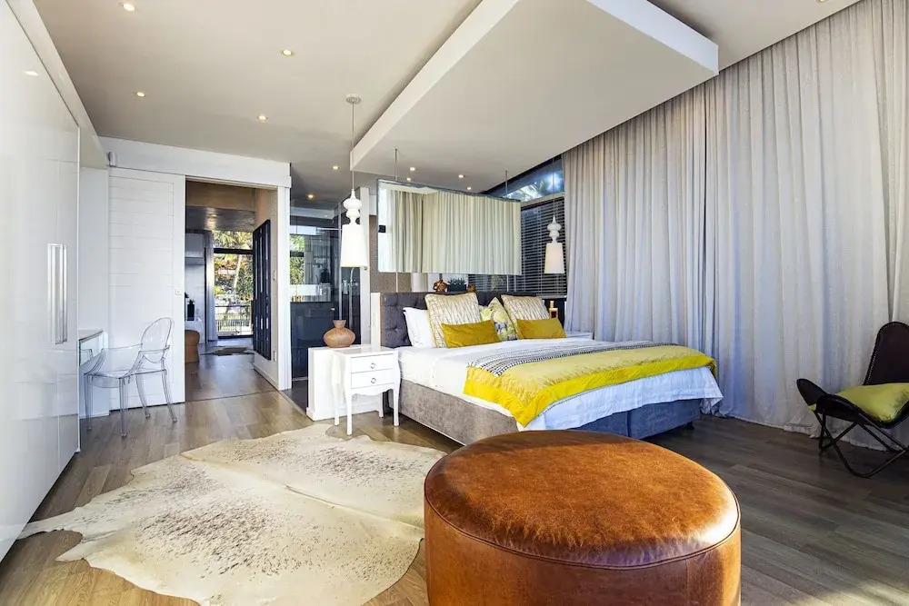 Dolphin Coast YOLO Spaces - Beach House Villa