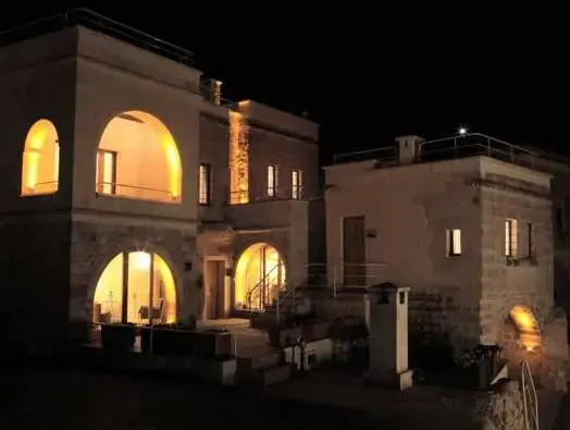 Anatelein Cave Hotel
