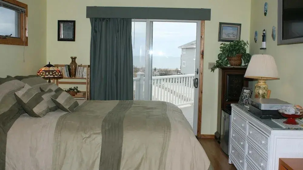 Caspies by the Sea 1240 - 6 Br Home