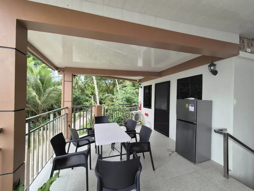 Eagles Nest Beach Resort
