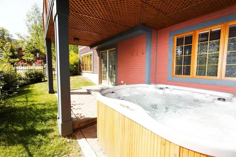 Chalet 30 Chemin des Skieurs by Chalets Alpins