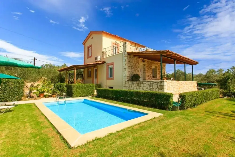 Villa Giannis Large Private Pool Walk to Beach A C Wifi Car Not Required Eco-friendly - 2088