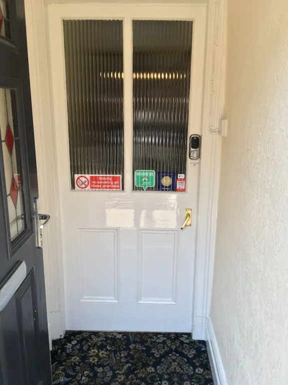 Belford House Self Check-in Rooms & Apartments
