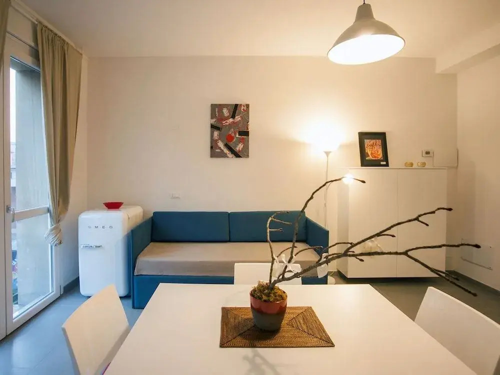 MiaVia Apartments - Marconi