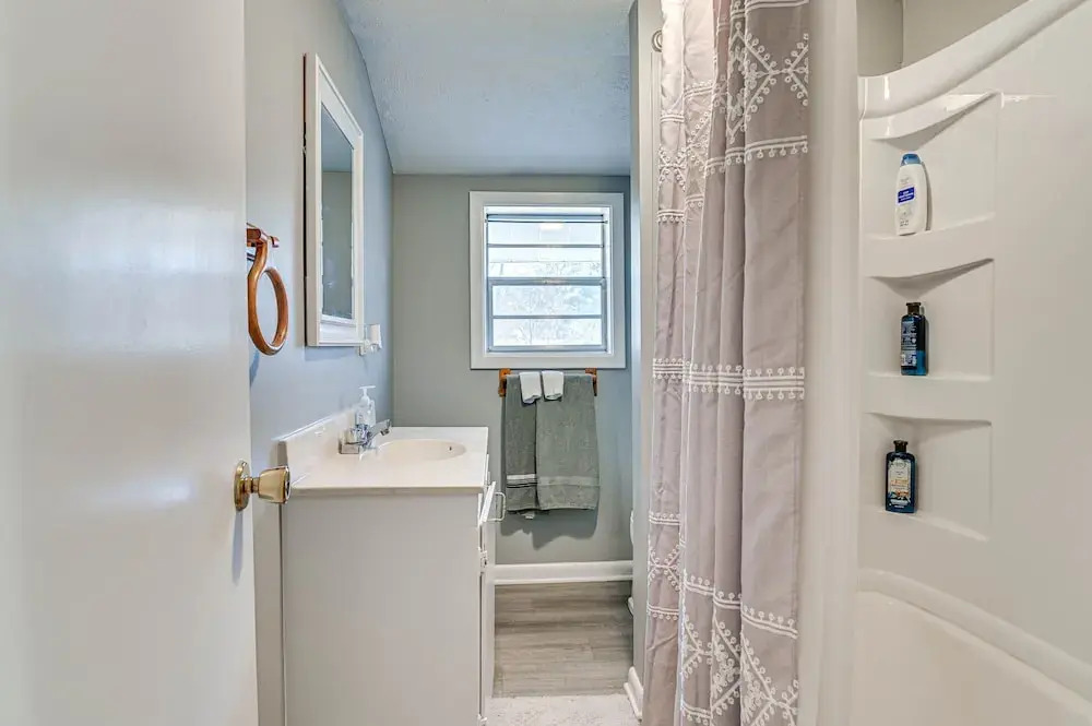 Charming Starkville Rental ~ 2 Mi to Msu!