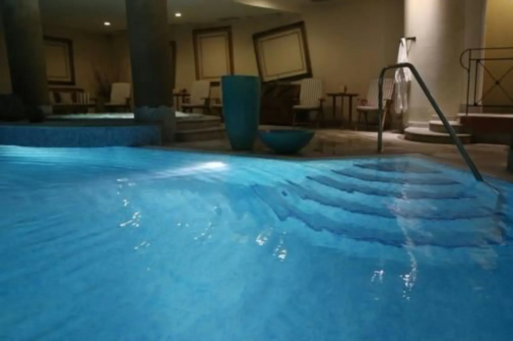 Alpen Suite Hotel