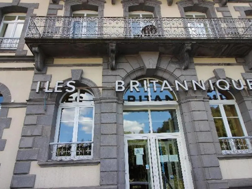 Appartement La Bourboule, 2 pièces, 5 personnes - FR-1-608-56