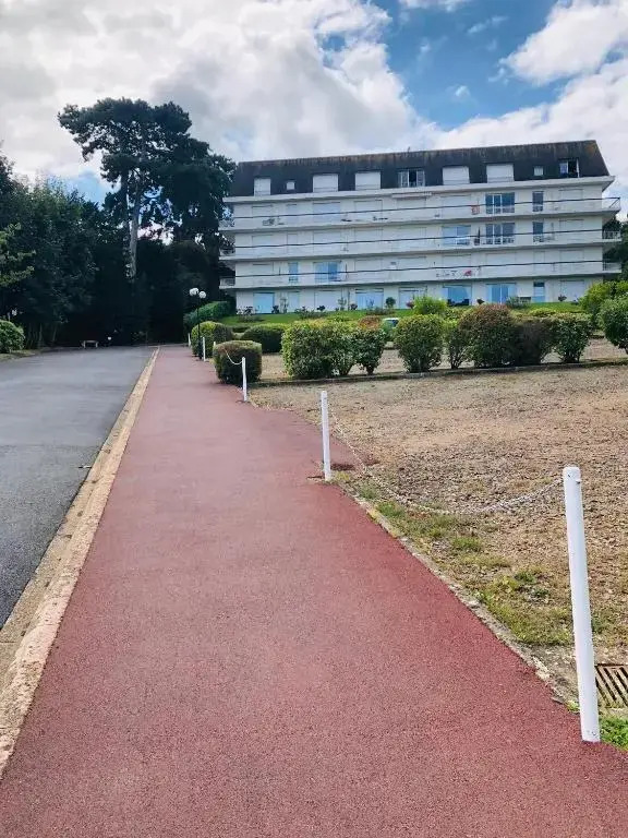 Studio en résidence, proche de la mer avec parking gratuit et clé 4G