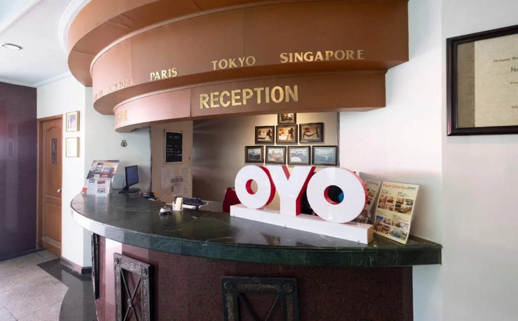 Losari Metro Hotel