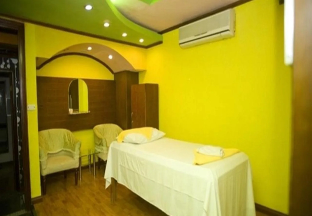 Perfect Hotel