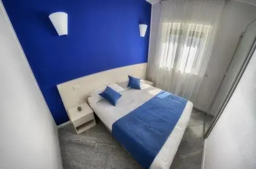 Rainbow Holiday Apartments Lake Como