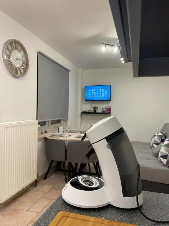 Gezellige Studio-1 slaapkamer *4p* strand/zee 50m